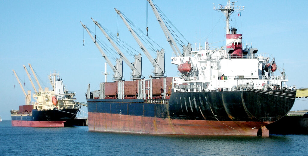 ویژگی بهترین شرکت کشتیرانی برای حمل و نقل بین المللی دریایی